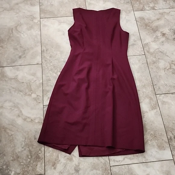 THEORY WRAP FRONT WOOL PENCIL SHEAL BURGUNDY LINED DRESS EUC SIZE 2